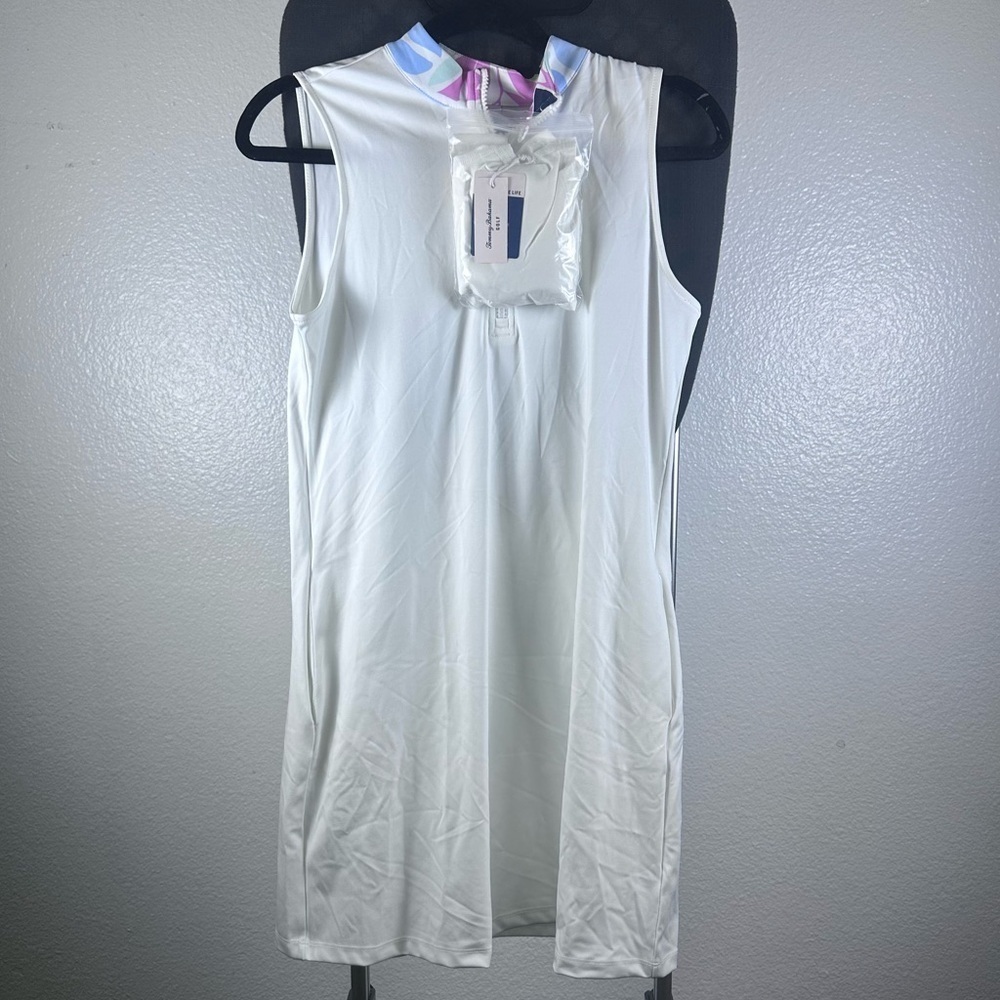 Tommy Bahama Women’s White Golf  Dress with Multicolor Collar -Shorts Included S